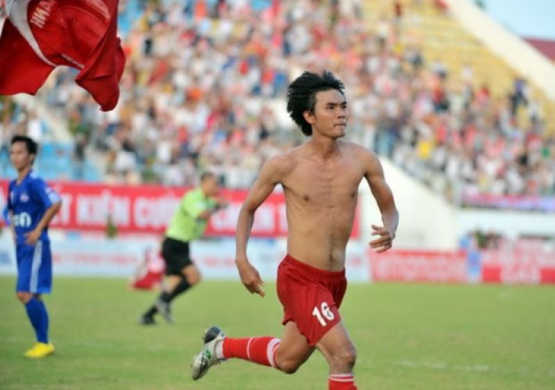 Nguyễn Ngọc Thanh là cựu cầu thủ từng để lại dấu ấn với lối chơi bền bỉ và tinh thần thi đấu chuyên nghiệp