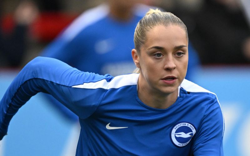 Pattison trở thành lựa chọn quan trọng ở vị trí hậu vệ