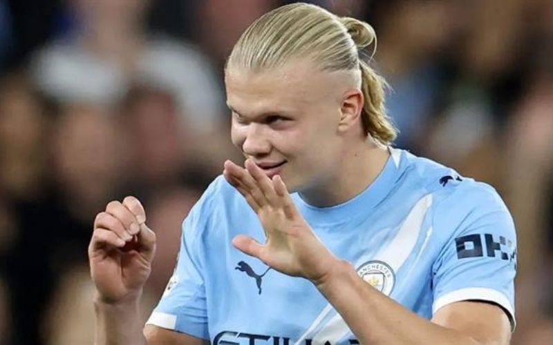 Haaland thể hiện cảm xúc mạnh mẽ sau bàn thắng 