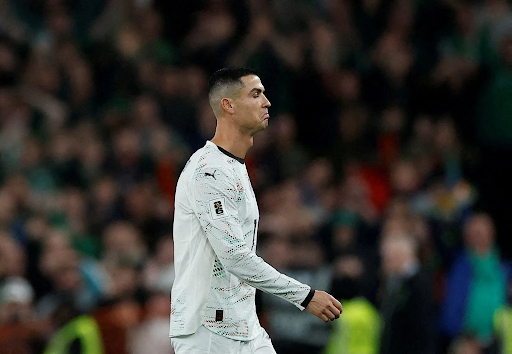 image Ronaldo không phải chịu án phạt vì FIFA bẻ cong luật?